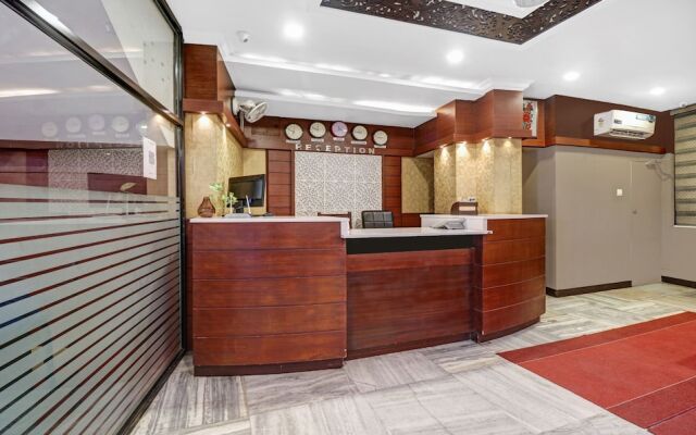 Capital O 48338 Darwesh Residency