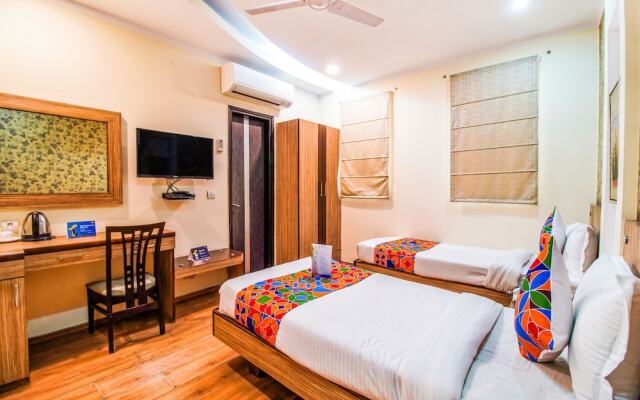 Fabhotel The Residency