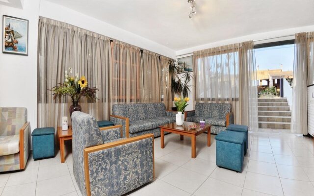 Selenaview Apartments