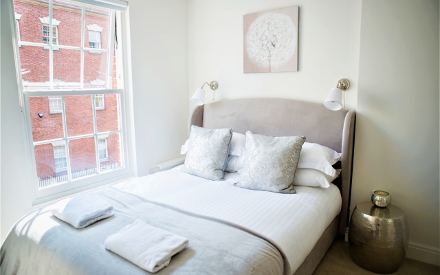 Your Apartment The Clarence - No.2