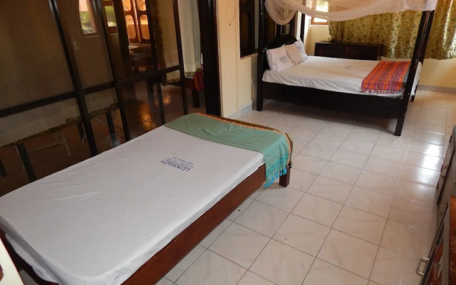 Leinmach House, Nyali