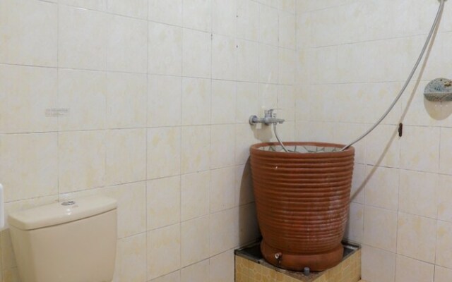 New Panjang Jiwo Resort by OYO Rooms