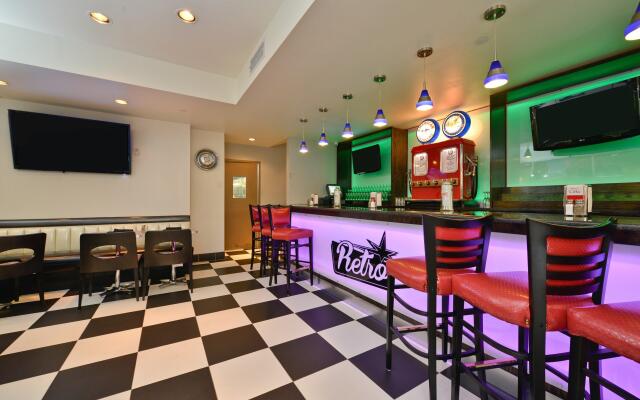 Holiday Inn NYC - Lower East Side by IHG