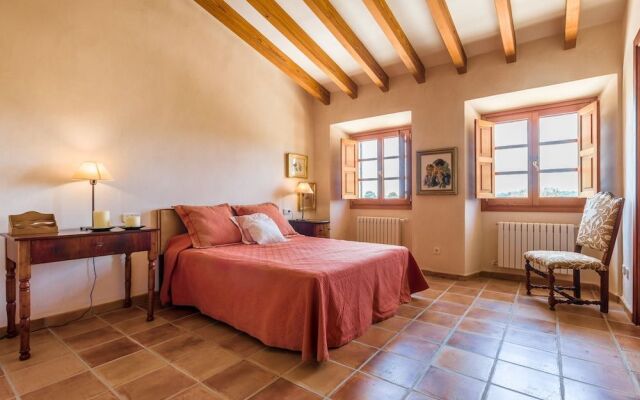 Residence by G Cas Comte