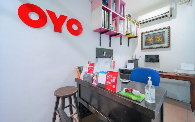 OYO 89850 Mutiara Motel