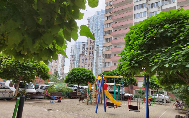 Апартаменты на улице Атарбекова 1/2