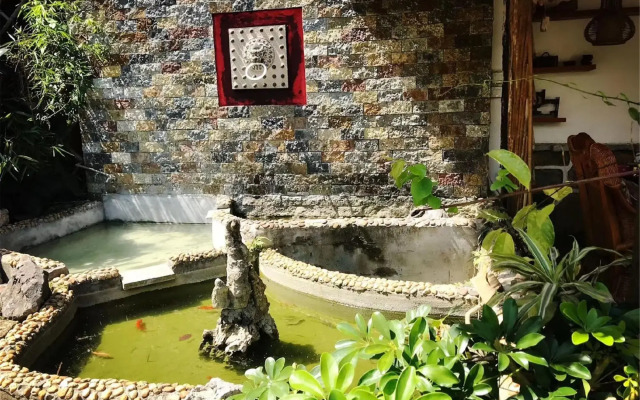 Yangshuo Village Retreat