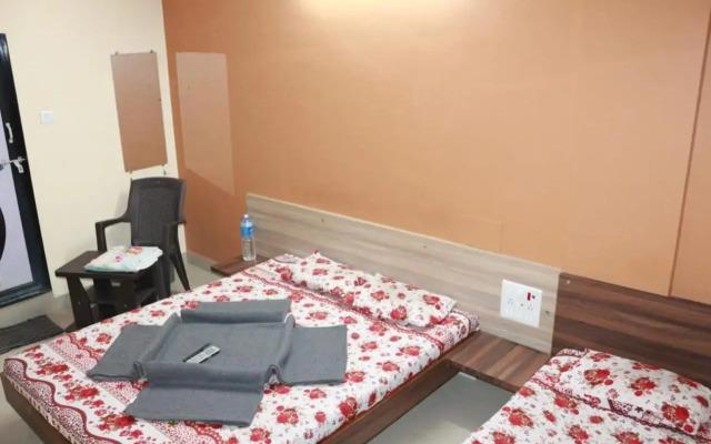 Hotel Laxmi Sadan