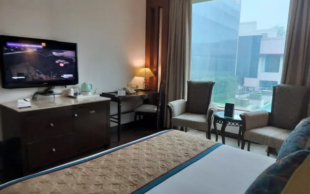 Bel-La Monde Hotel NH8 at 6km from IGI Airport Delhi