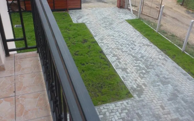 B.É.ZS. Apartman