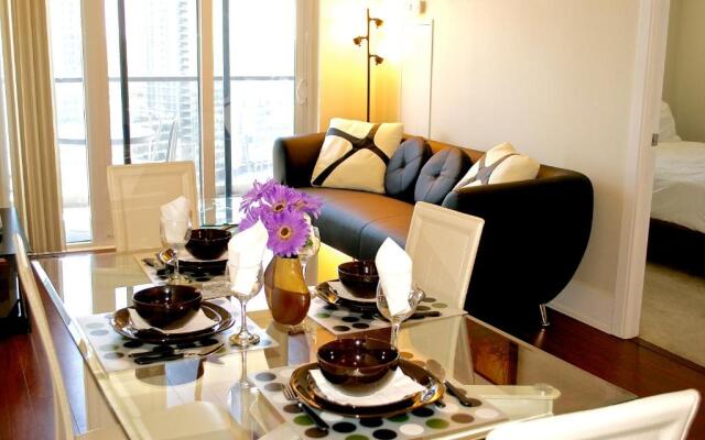 Royal Stays Furnished Apartments - Square One