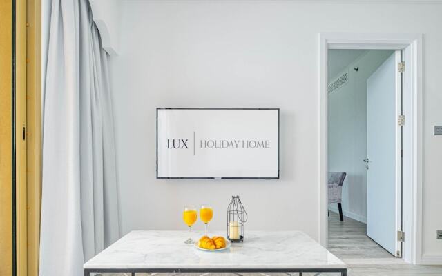 LUX Holiday Home - IBN Residence 2