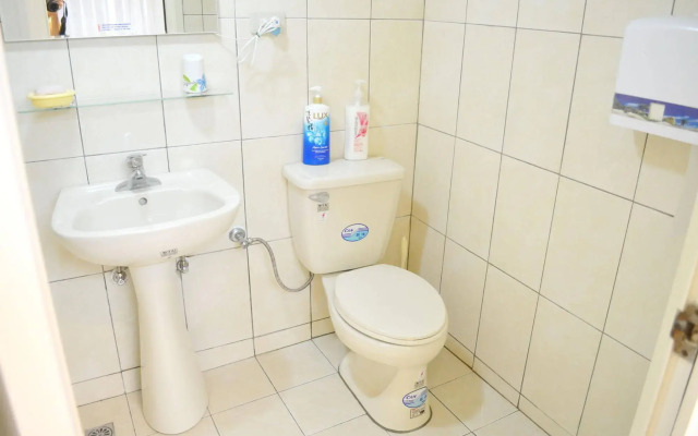 Holo Hostel