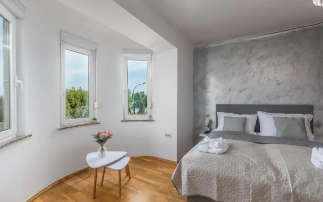 Tea Suite with Sea View