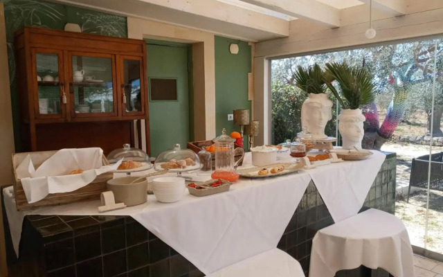 Zahir Country House