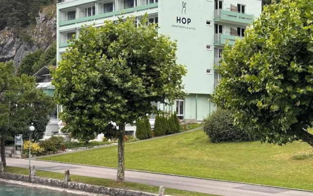 HOP Apartments & Suites