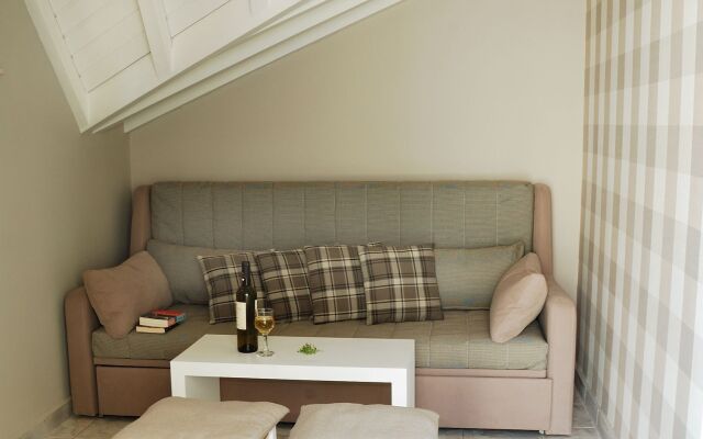 Ariadnes Holiday Accommodation