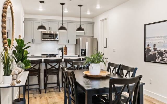 Stapes Escape #75 by RedAwning