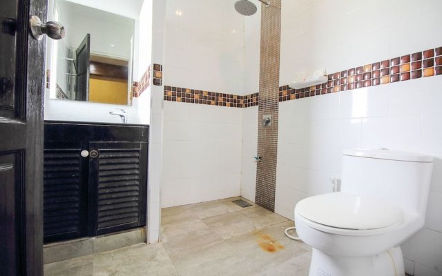 Oyo 387 Little Bangbon