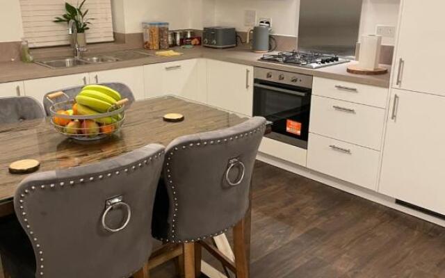 A luxurious 2-Bedroom flat in Rugby.