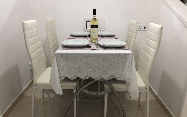 Luxury halper R&A Apartment