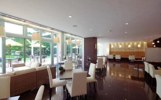 Nikko Lakeside Hotel