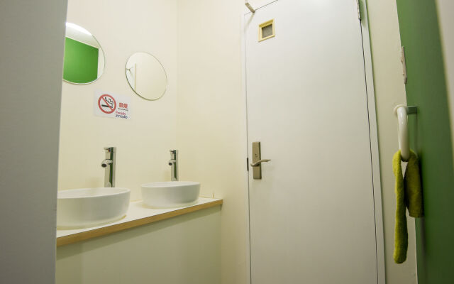Senba Hostel