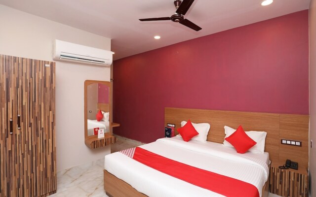 Nirmalya Plaza By OYO Rooms