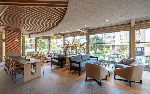 Oli Hotel And Suites