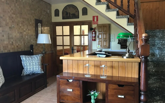 La Nova Tenalla - Adults Only