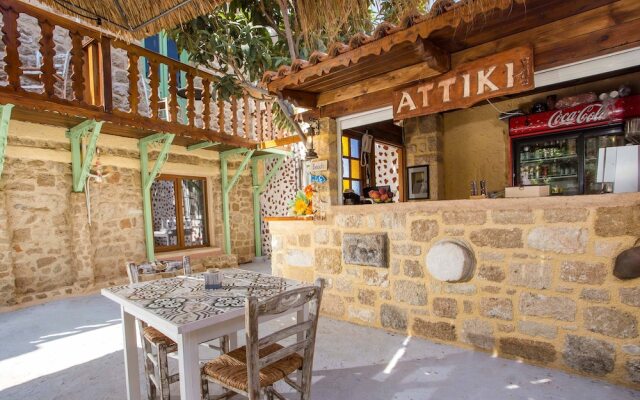 Attiki Hotel