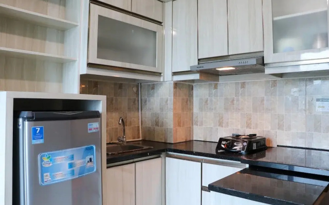 Functional 2Br At Tifolia Apartment