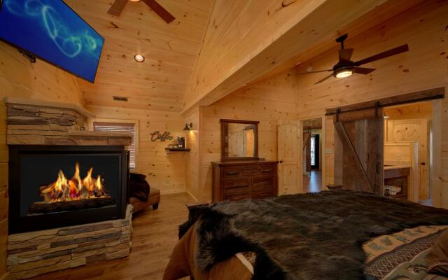 Copper Creek Lodge in Gatlinburg