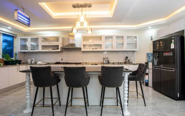 MegMara Luxury Suites Nyali