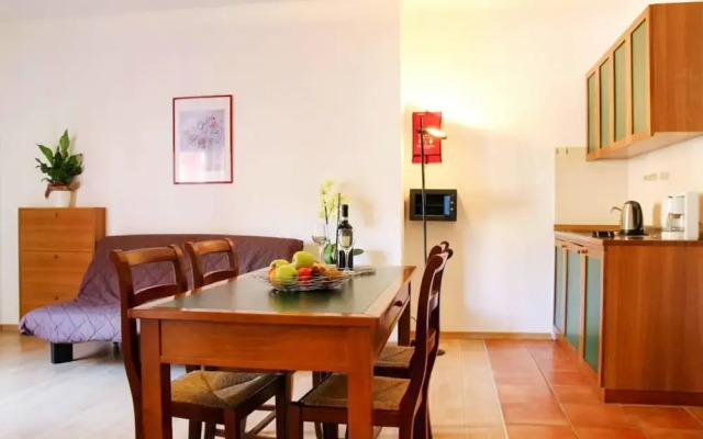 Apartment in Garda Near Shopping
