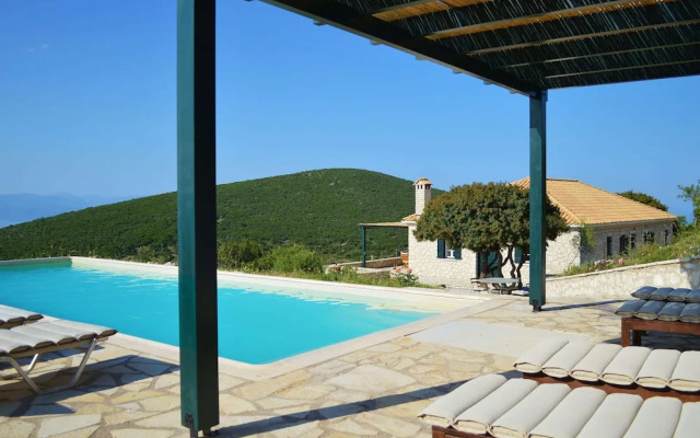 Spacious Villa in Vasiliki with Swimming Pool & Hot Tub