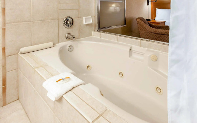 Best Western Plus Renton Inn