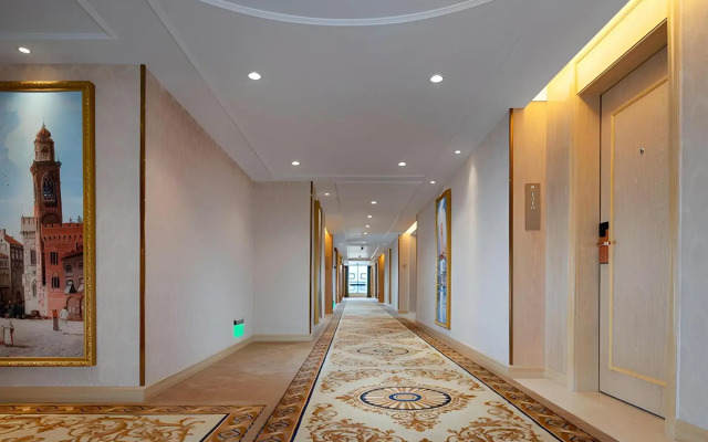 Vienna Hotel (Chaozhou Fenghuang Xincheng)