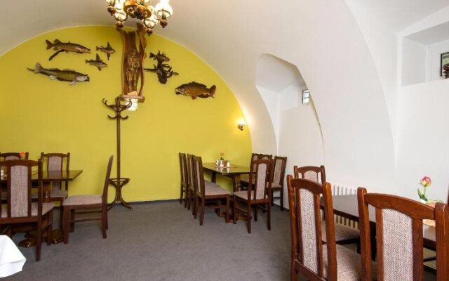Hotel Myslivna