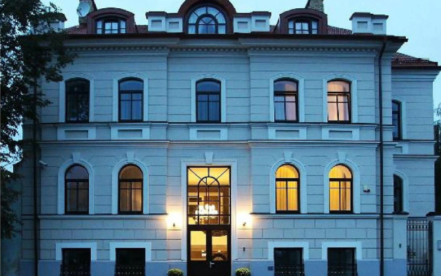 Moon Garden Boutique Hotel