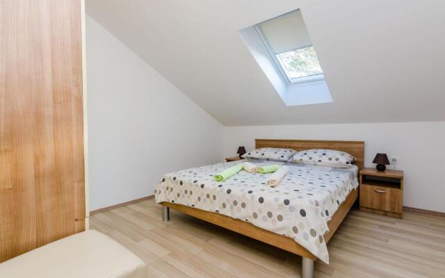 Apartment Maurora