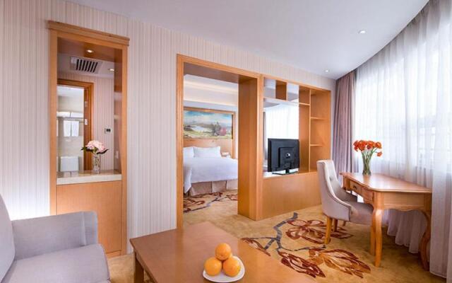 Vienna Hotel Shenzhen Lo Wu Control Point