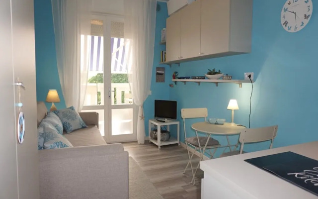 Modern Lovely Studio With Swimming Pool by Beahost Rentals