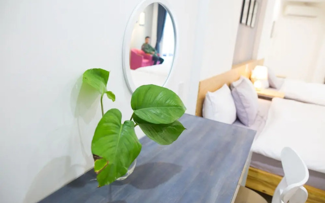 Carisbay Hostel