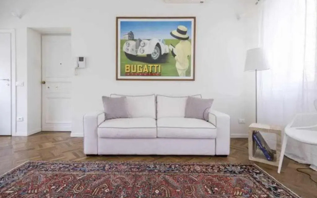 Milano Duomo Suite with Lovely Terrace