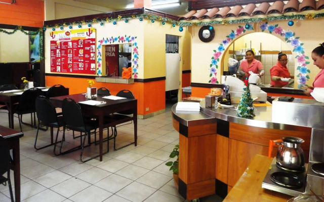 Hotel Santo Tomas