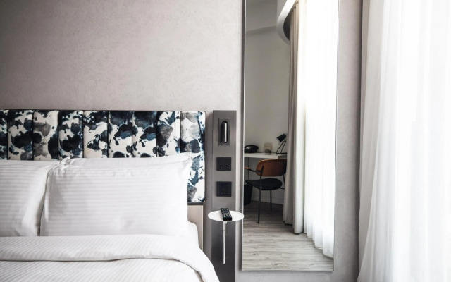 Page148, Page Hotel