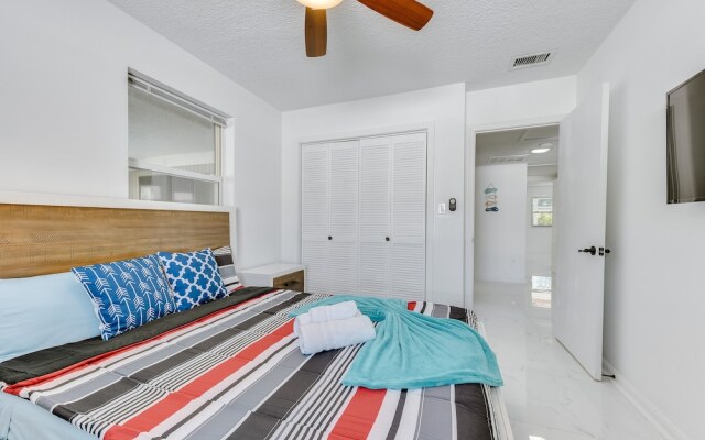 Spacious Jacksonville Home: 6 Mi to Downtown!