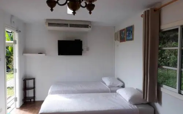 Avocado Resort