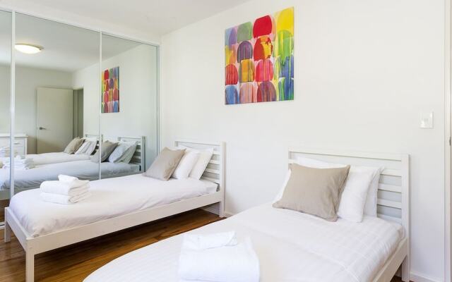 Maroubra magic (105i)